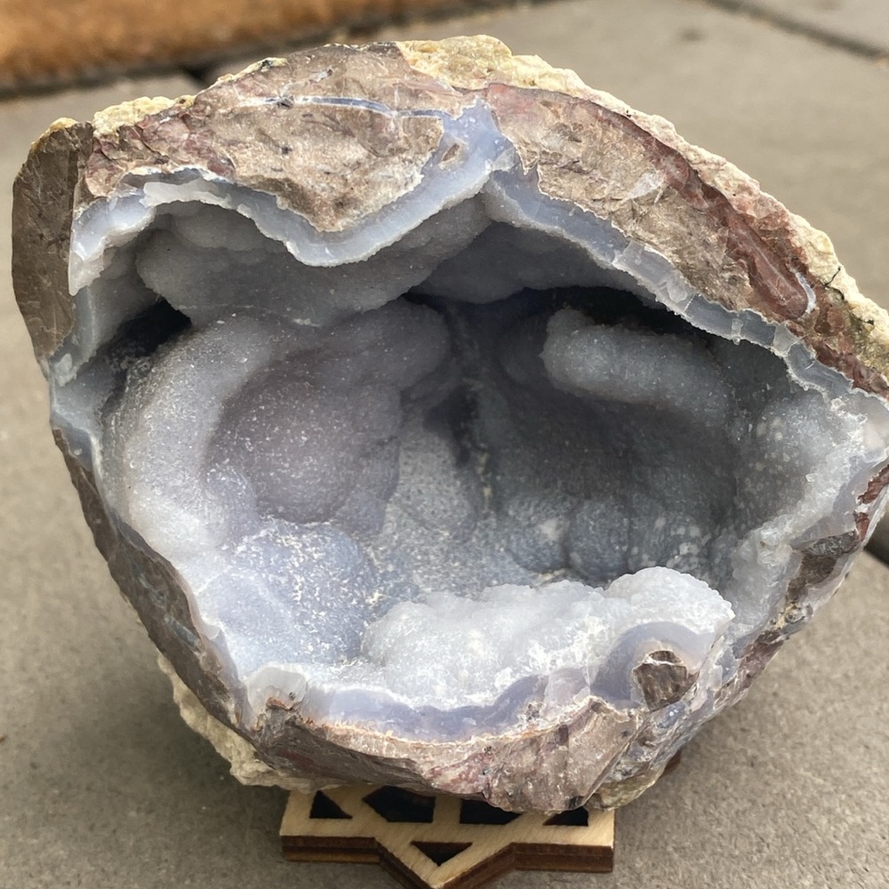 Druzy Geode - Picture 7 of 7